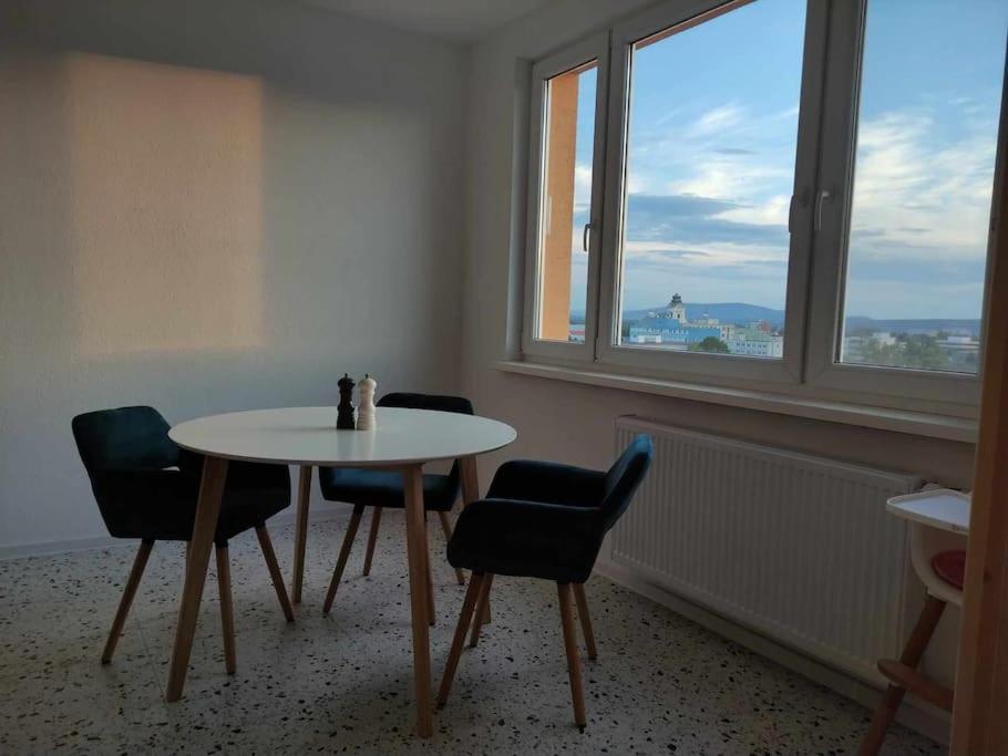 Sky Apartment Prievidza Exterior photo